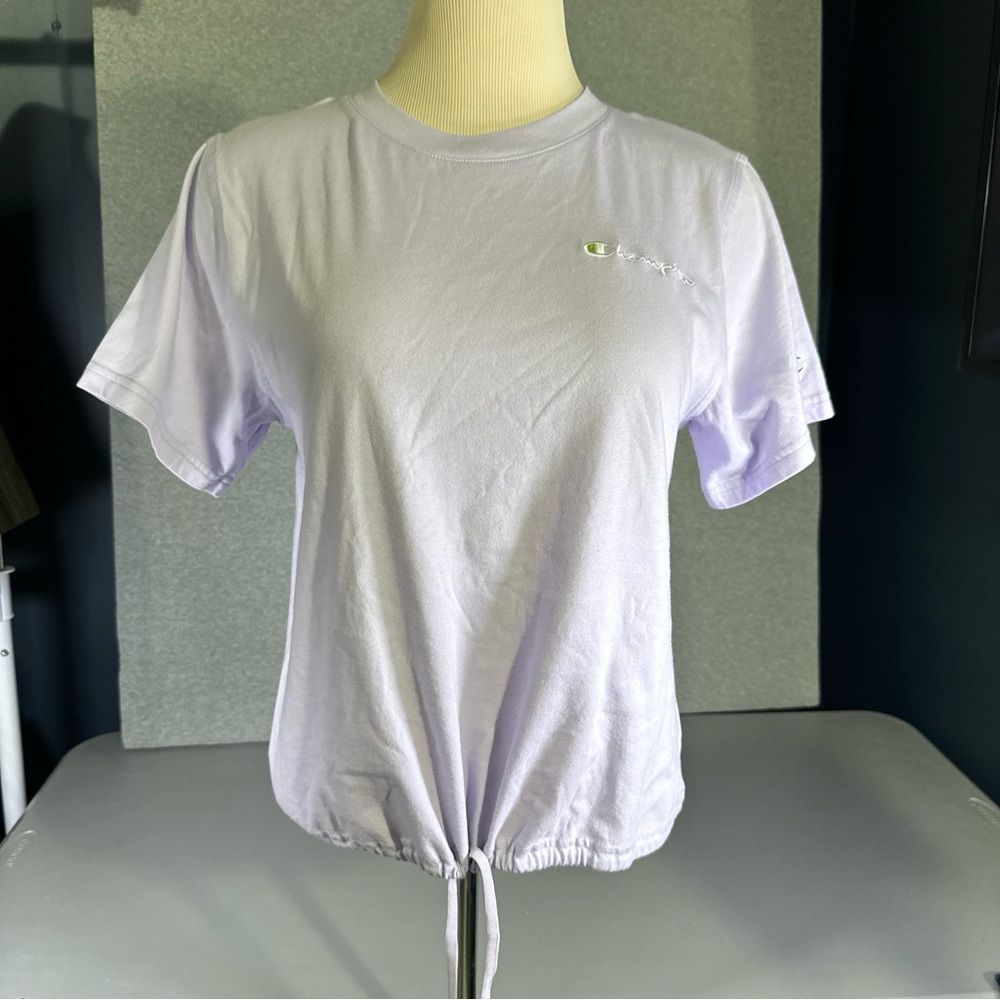 Women’s Champion Size Medium Cropped Cinch Waist Tshirt  Athletic wear